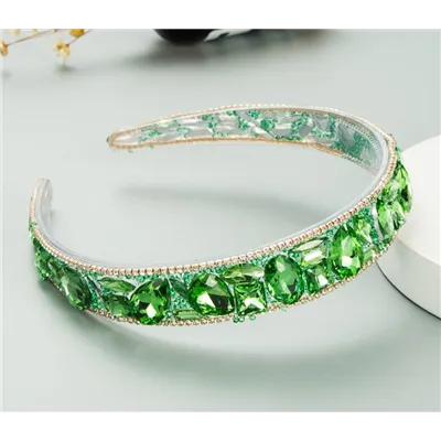 Ritzy Green Bohatě zdobený křišťálový pásek