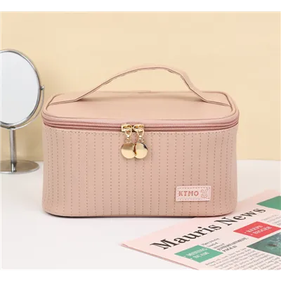 Skládací prošívaný kosmetický kufřík Pink