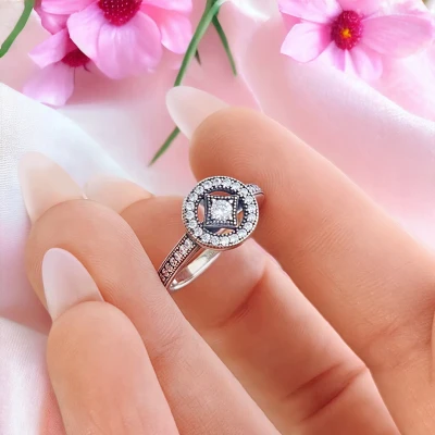 PRSTEN STŘÍBRNÝ925 VELKÝ ELEGANTNÍ