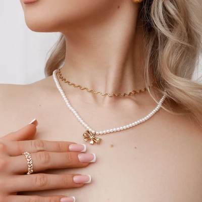 Náhrdelník z nerezové oceli Golden Bow