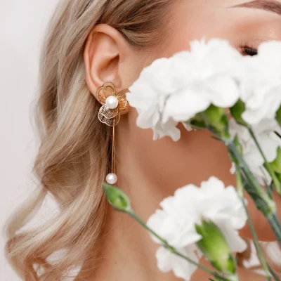 Náušnice z nerezové oceli Pearl Bloom