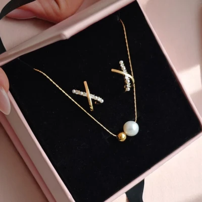 Sada z nerezové oceli Delicate Pearls
