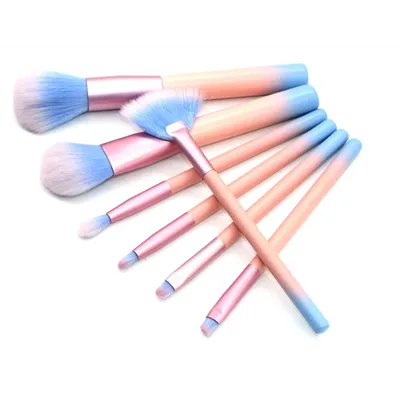 SADA 7 ŠTĚTCŮ NA MAKE-UP V PUDROVÝCH BARVÁCH